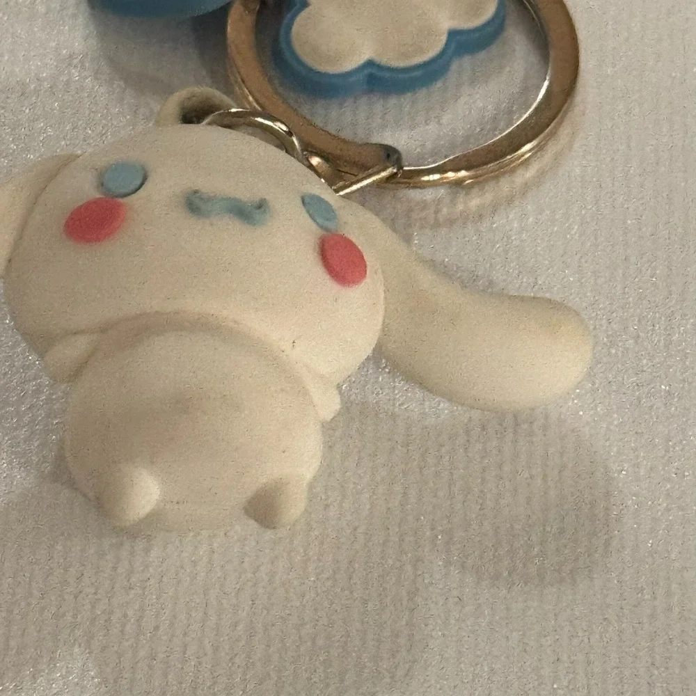 Hello Kitty Friends Cinnamon Roll Keychain Key Ring Collectible Bag Purse Fob